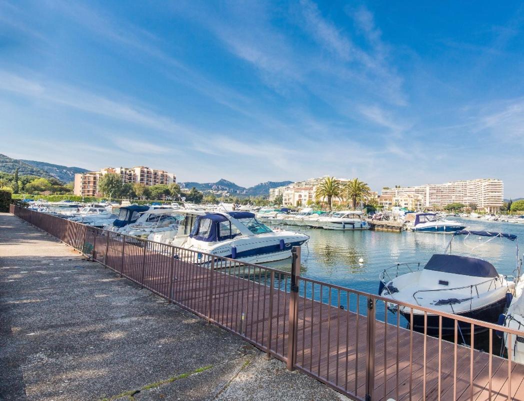 Luxury 3 Piece Garden Apartment In Cannes Marina Mandelieu-La Napoule Exterior photo