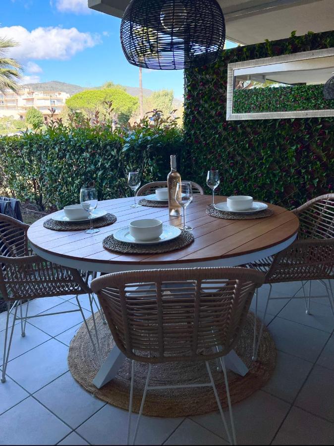 Luxury 3 Piece Garden Apartment In Cannes Marina Mandelieu-La Napoule Exterior photo