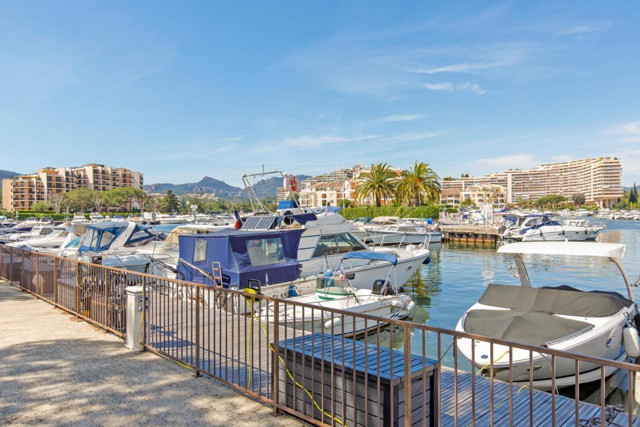 Luxury 3 Piece Garden Apartment In Cannes Marina Mandelieu-La Napoule Exterior photo